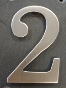 TRADITIONAL HOUSE NUMBER STAINLESS STEEL 2